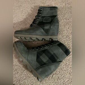 Sorel Lexie Wedge BOOTS Ankle BOOTIES size 7.5